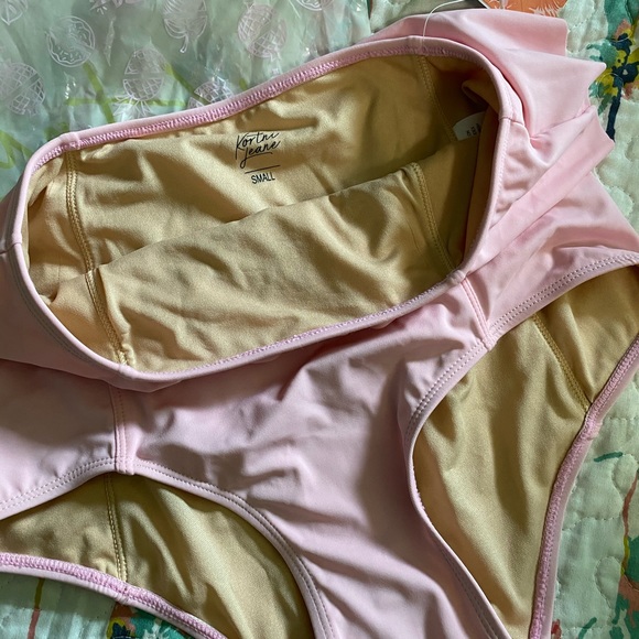 Kortni Jeane peplum cotton candy pink - Picture 2 of 2